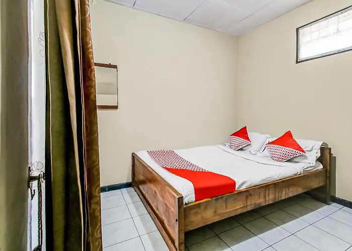 Oyo 91053 Desa Wisata 2* Gilimanuk