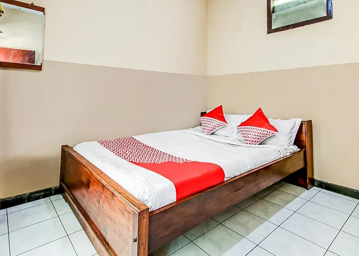 Hotel Oyo 91053 Desa Wisata